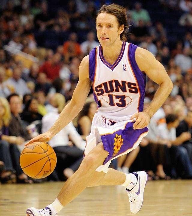 替补神兵！凯尔登·约翰逊5分钟轰13分，带队反超湖人9分（替补爆发！凯尔登·约翰逊5分钟轰13分，助球队反超湖人9分）