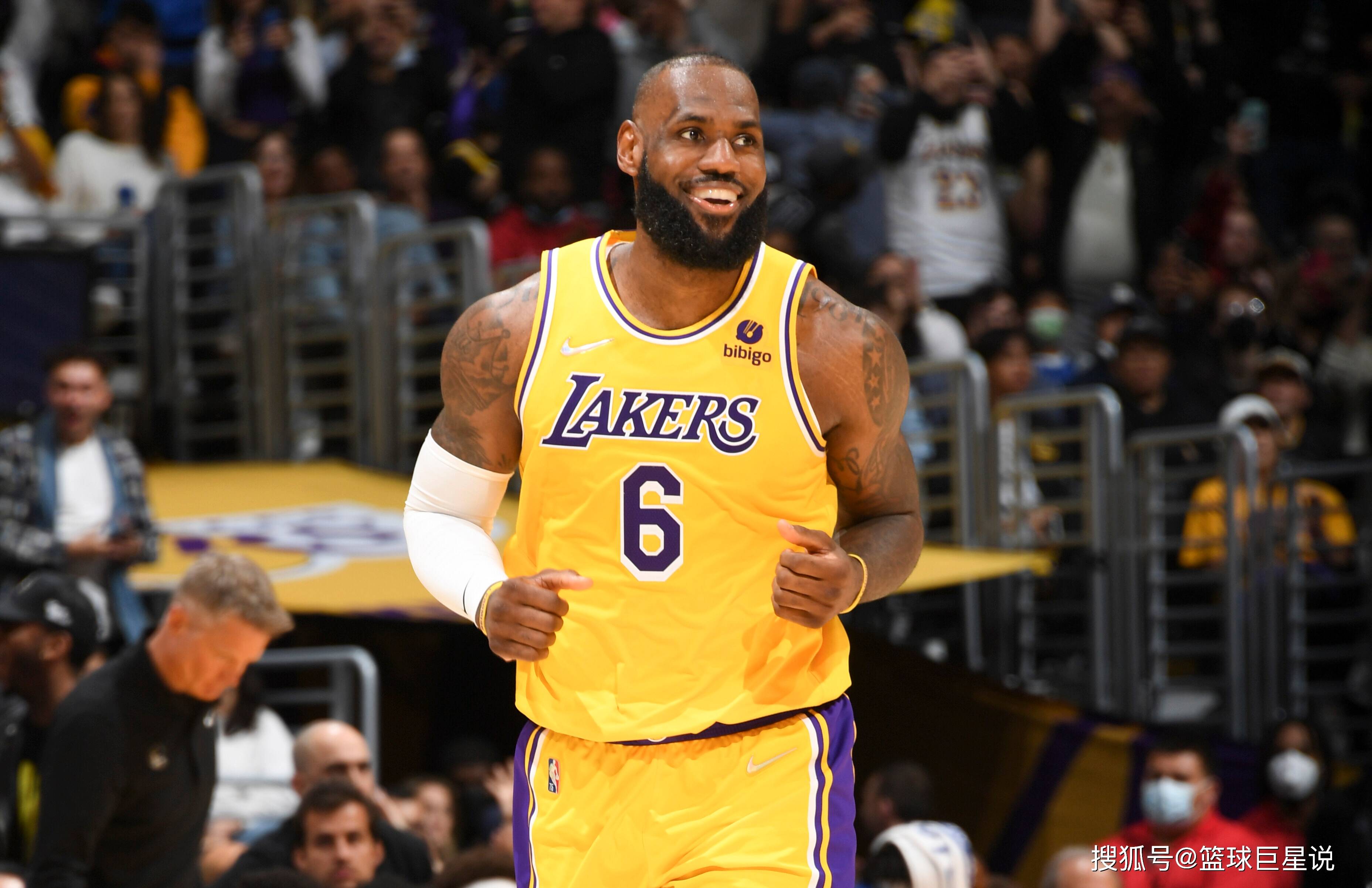 本周五就开赛，记者：CBA新赛季能不能每场都有转播仍未确定（CBA新赛季将于周五开打，记者：是否实现每场转播尚未确定）