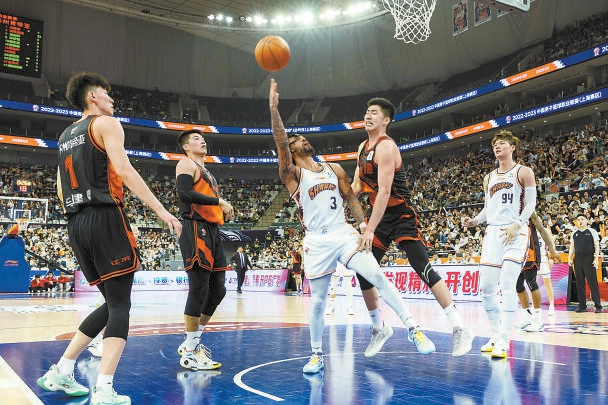 龙赛罗：阿隆索和全队都需尽快接受心理治疗；我们到底怎么了（龙赛罗：阿隆索和全队迫切需要心理疏导，我们到底出了什么问题？）